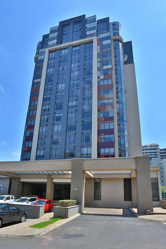 304 Sandton Skye Johannesburg Exterior photo